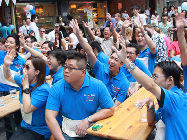 Oktoberfest-Stimmung bei Open-Air Konzert in Wan Chai